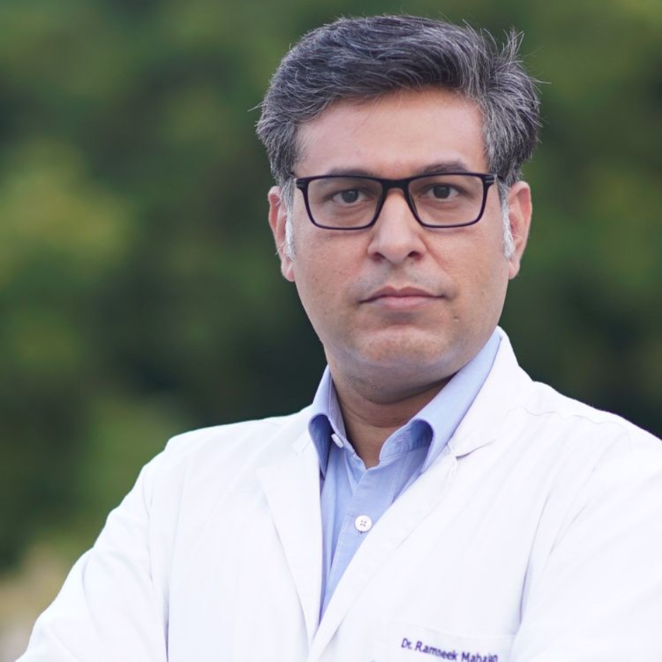 Dr. Ramneek Mahajan - Orthopaedics & Joint Replacement, Arthroscopy & Sports Injury, Robotic Surgery - Experience: 27+ Years